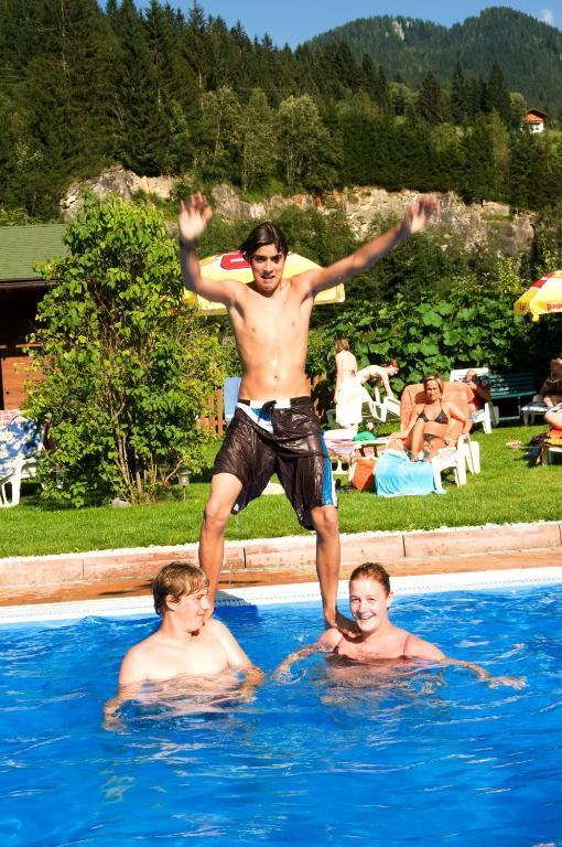 Gaestehaus Emmi Kleinarl Bagian luar foto
