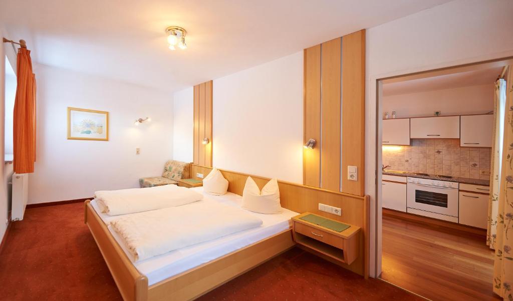 Gaestehaus Emmi Kleinarl Bagian luar foto